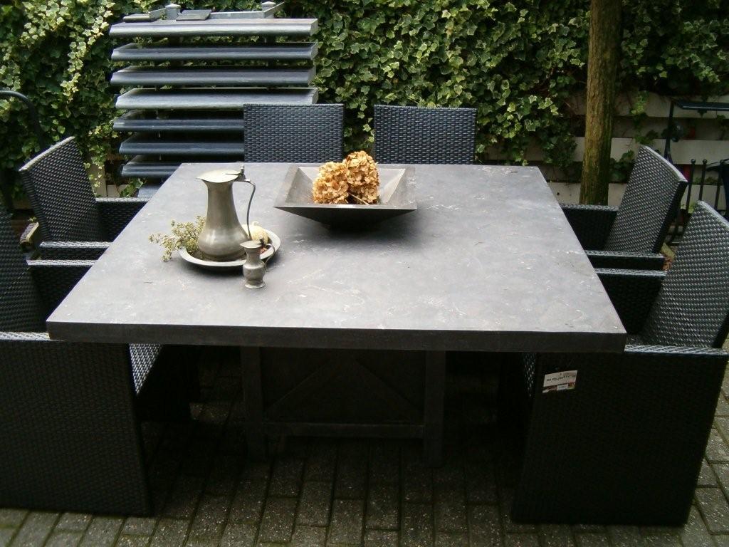 Levering Madeliefje Voornaamwoord Moderne tafel 150 x 150 strak blad 6cm – Van Heusen Natuursteen Rucphen